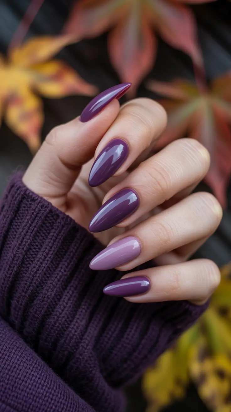 Winter 2025-2026 Dark Nail Colors Ideas Mulberry Gradient Muse