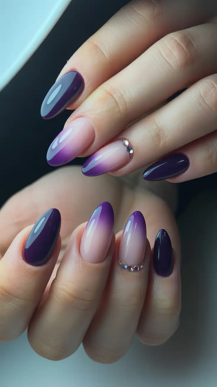 Cute Simple Nail Ideas for Christmas 2025 Plum Winter Gradient