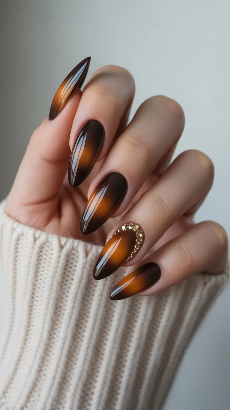 brown nail designs 2026 Tiger Eye Glam with a Hint of Gold