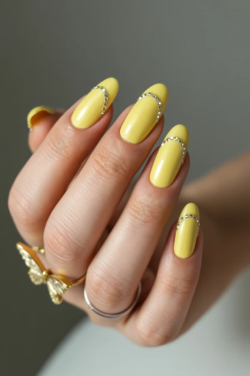 Summer yellow nails 2026 Crystal-Framed Butter Yellow Nails