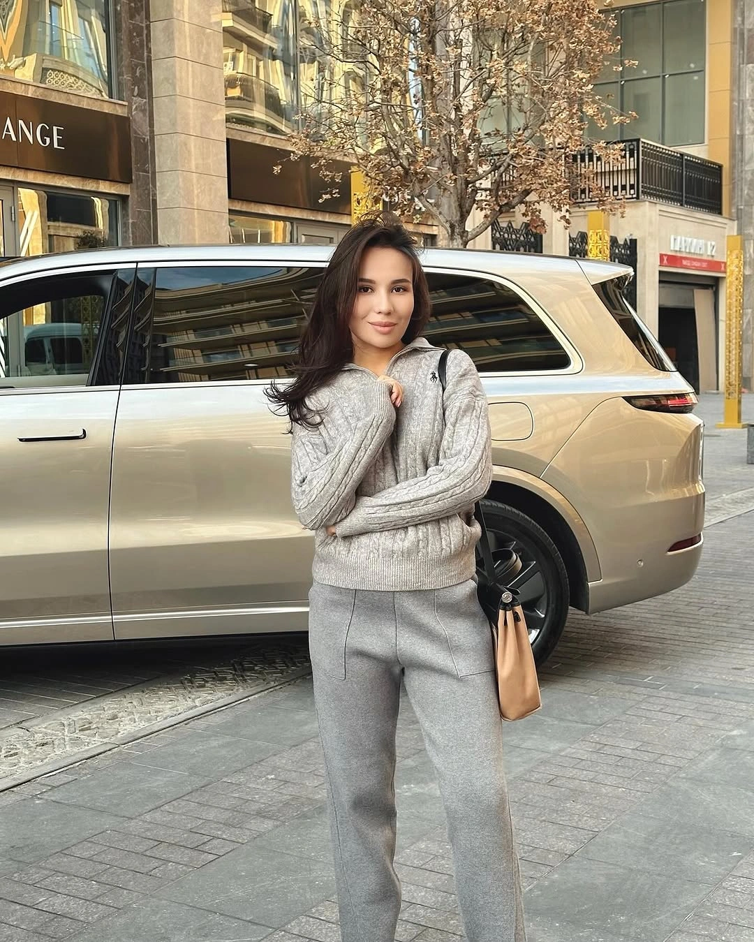 cozy & chic autumn outfits for women 2026 Minimalist Gray Knit Set for Everyday Comfort