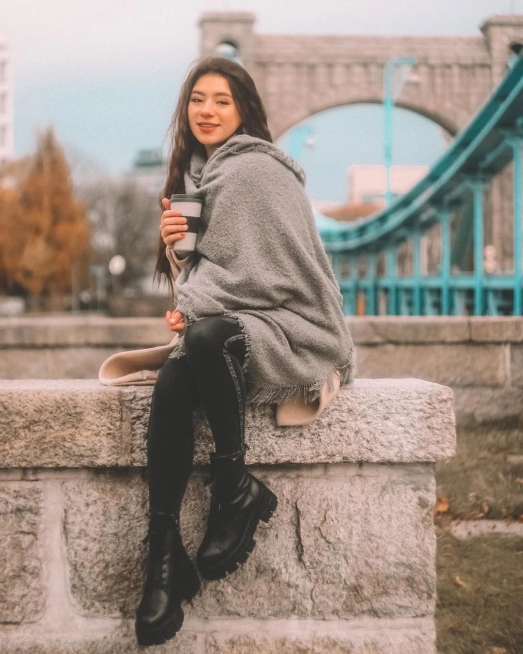 cozy & chic autumn outfits for women 2026 Soft Gray Layers for Cold Morning Walks