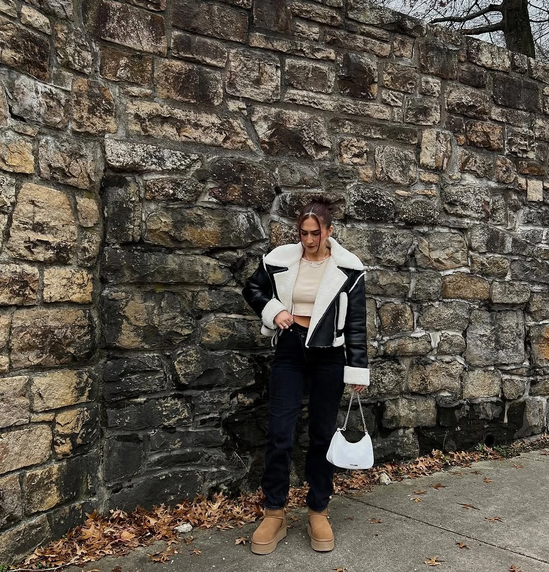 early fall outfits 2026 Shearling Moto Jacket and Dark Denim for Crisp Autumn Days