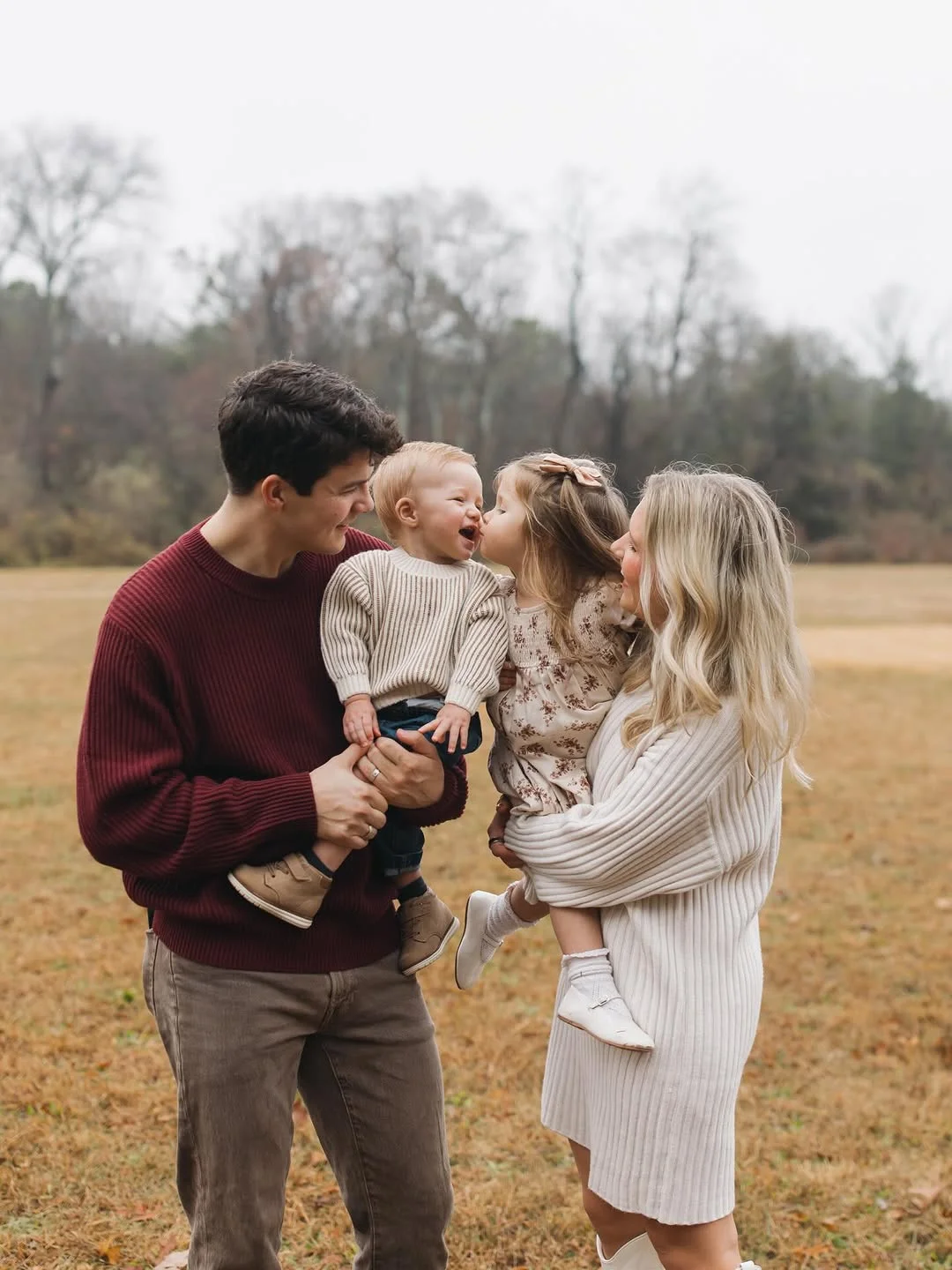 fall family picture outfits 2026 Soft Burgundy and Cream Knits for an Intimate Autumn Family Session
