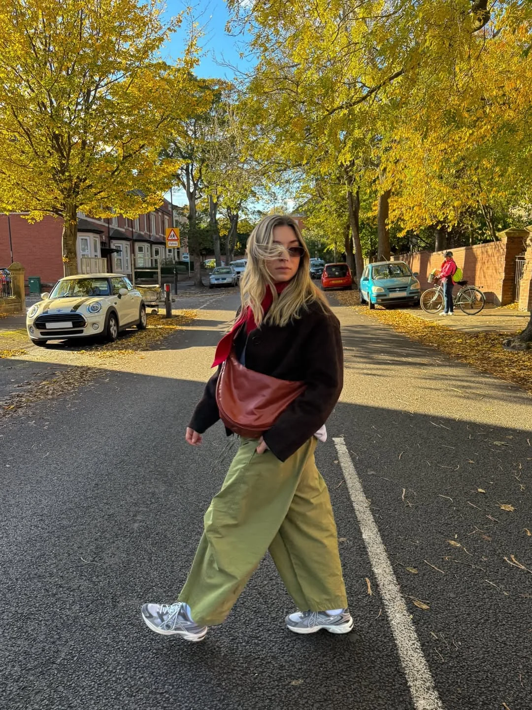 fall fashion for women over 40 Relaxed Utility Pieces With Unexpected Color Combinations