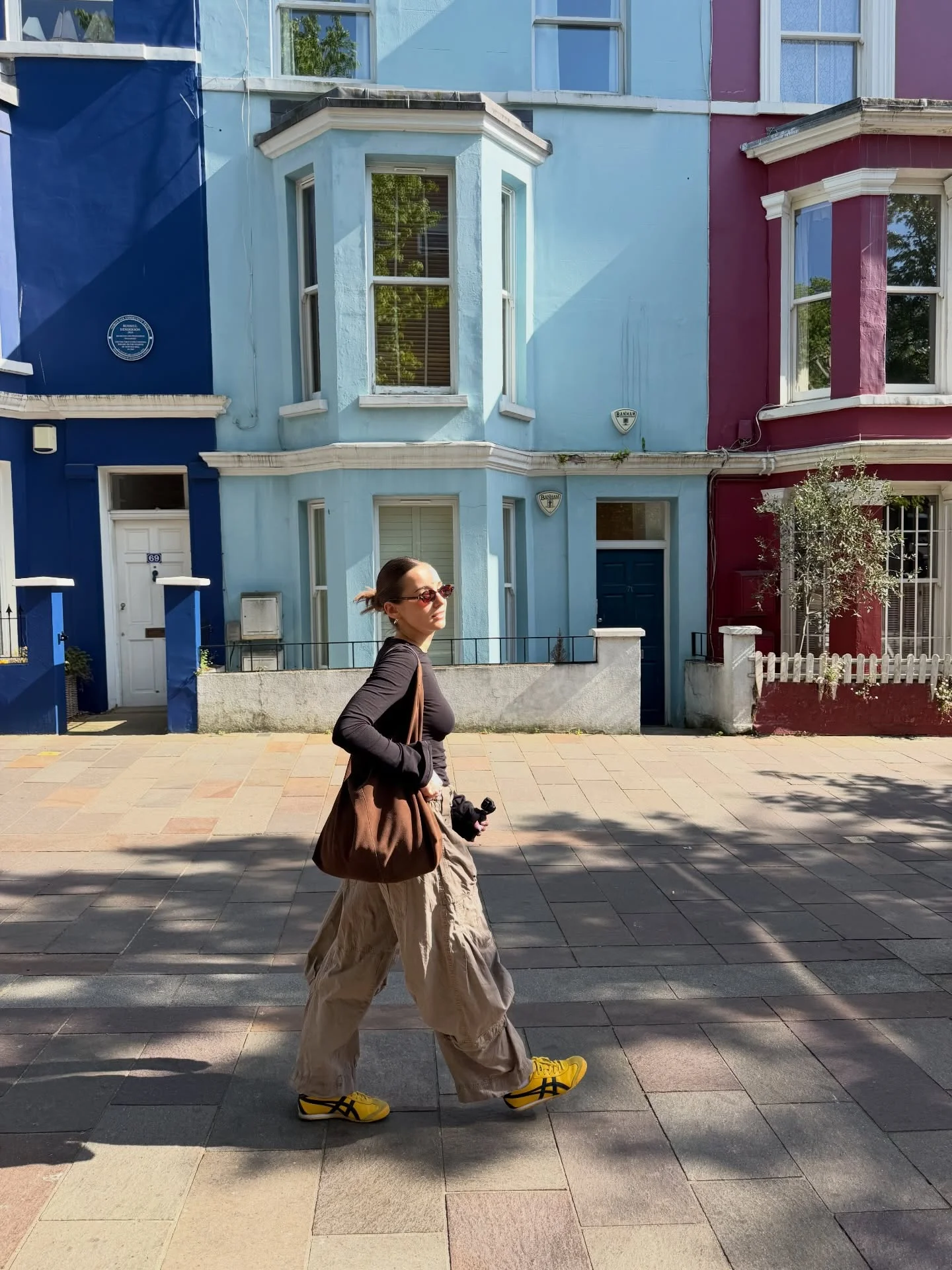fall going out outfits 2026 Relaxed Cargo Trousers with Modern Sporty Energy