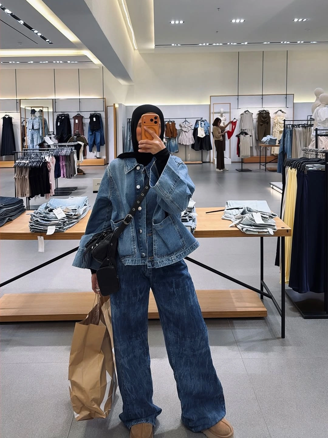fall going out outfits 2026 Double Denim with Relaxed Street Style Confidence