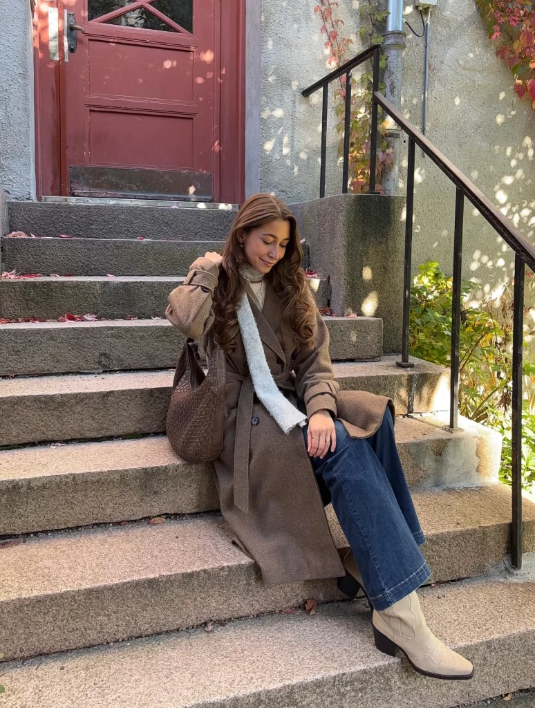 Fall Mom Outfits 2026: 20 Cozy, Chic & Casual Outfit Ideas Every Mom Will Love
