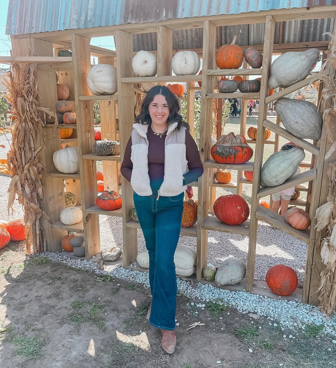 fall mom outfits 2026 Fleece Vests That Belong in Every Fall Wardrobe