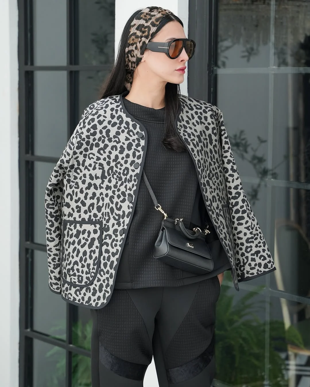 fall outfits with coat 2026 Leopard Print Outerwear With Modern Monochrome Styling