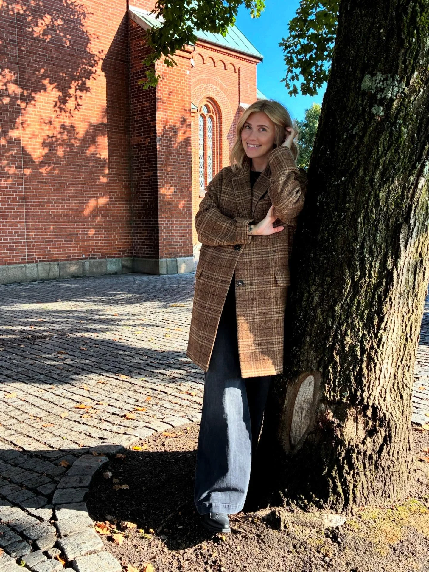 fall outfits with coat 2026 Warm Plaid Layers That Never Go Out Of Style