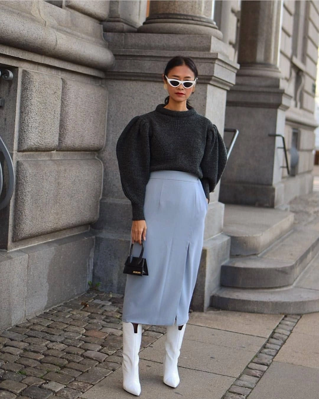 fall travel outfits 2026 Elegant Midi Skirts That Elevate Every Autumn City Break