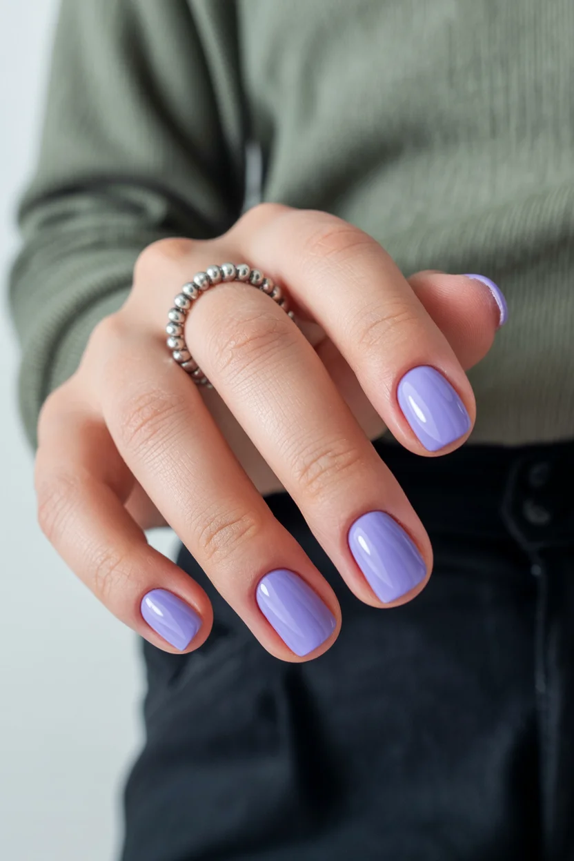 light summer nails 2026 Lavender Minimalism That Feels Fresh for 2026