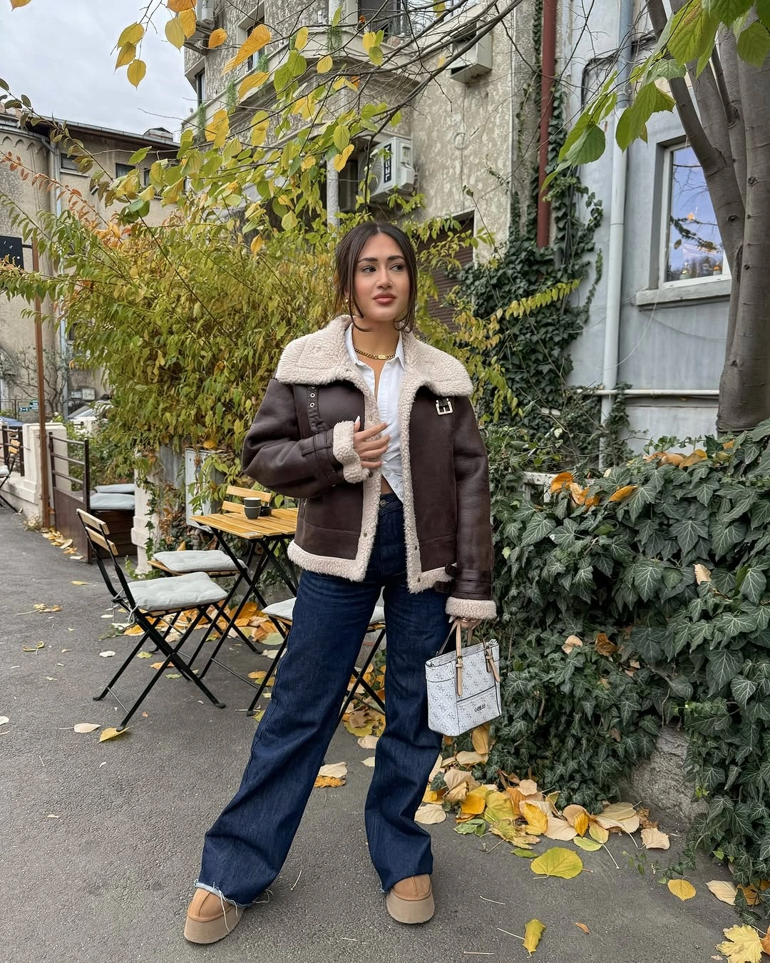 nice fall outfits 2026 Cozy Shearling Jacket with Wide-Leg Denim