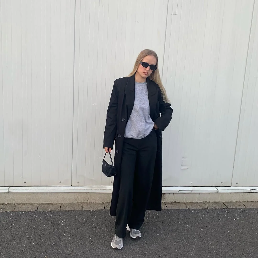 simple fall outfits 2026 Relaxed Tailoring That Makes Everyday Basics Feel Modern