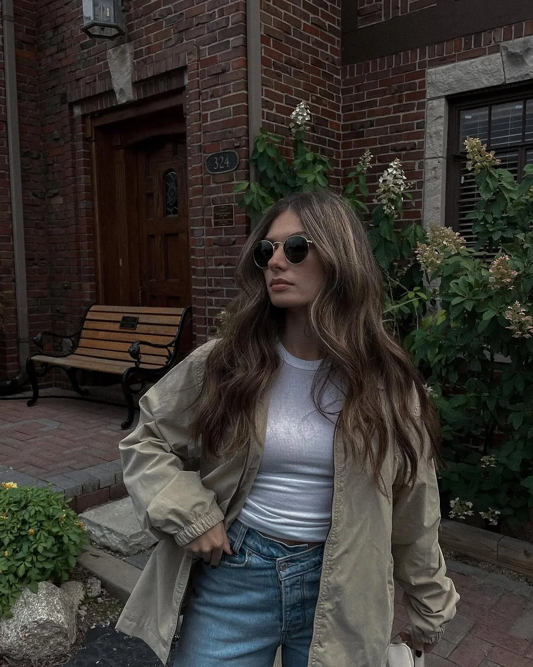 simple fall outfits 2026 A Lightweight Utility Jacket That Carries You Through Changing Temperatures