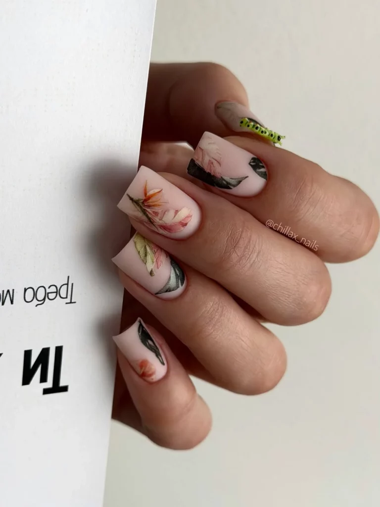 August Nails Ideas 2026: 22 Stunning Summer Manicure Designs You'll Want to Copy