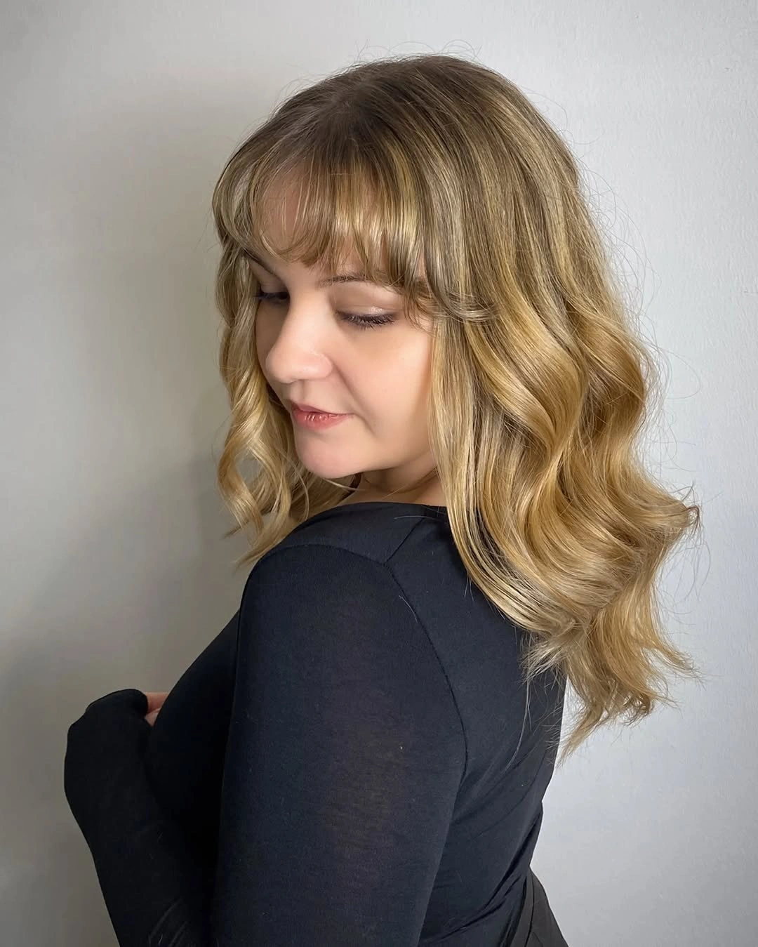 babylights hair ideas Honey Blonde Babylights for Soft Shoulder-Length Waves