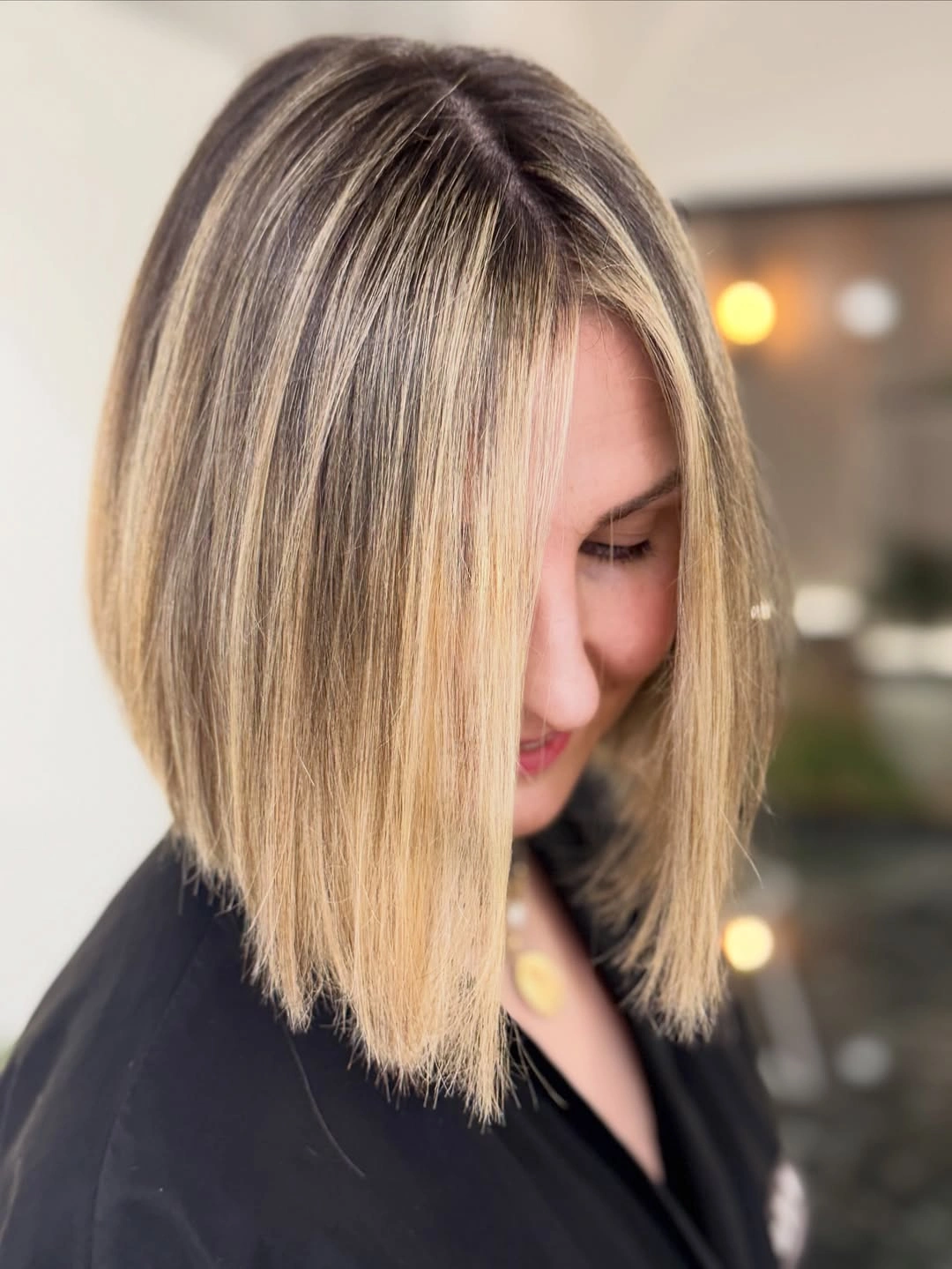 bobbed haircut for women Face-Framing Blonde Lob With Soft Curtain Shape