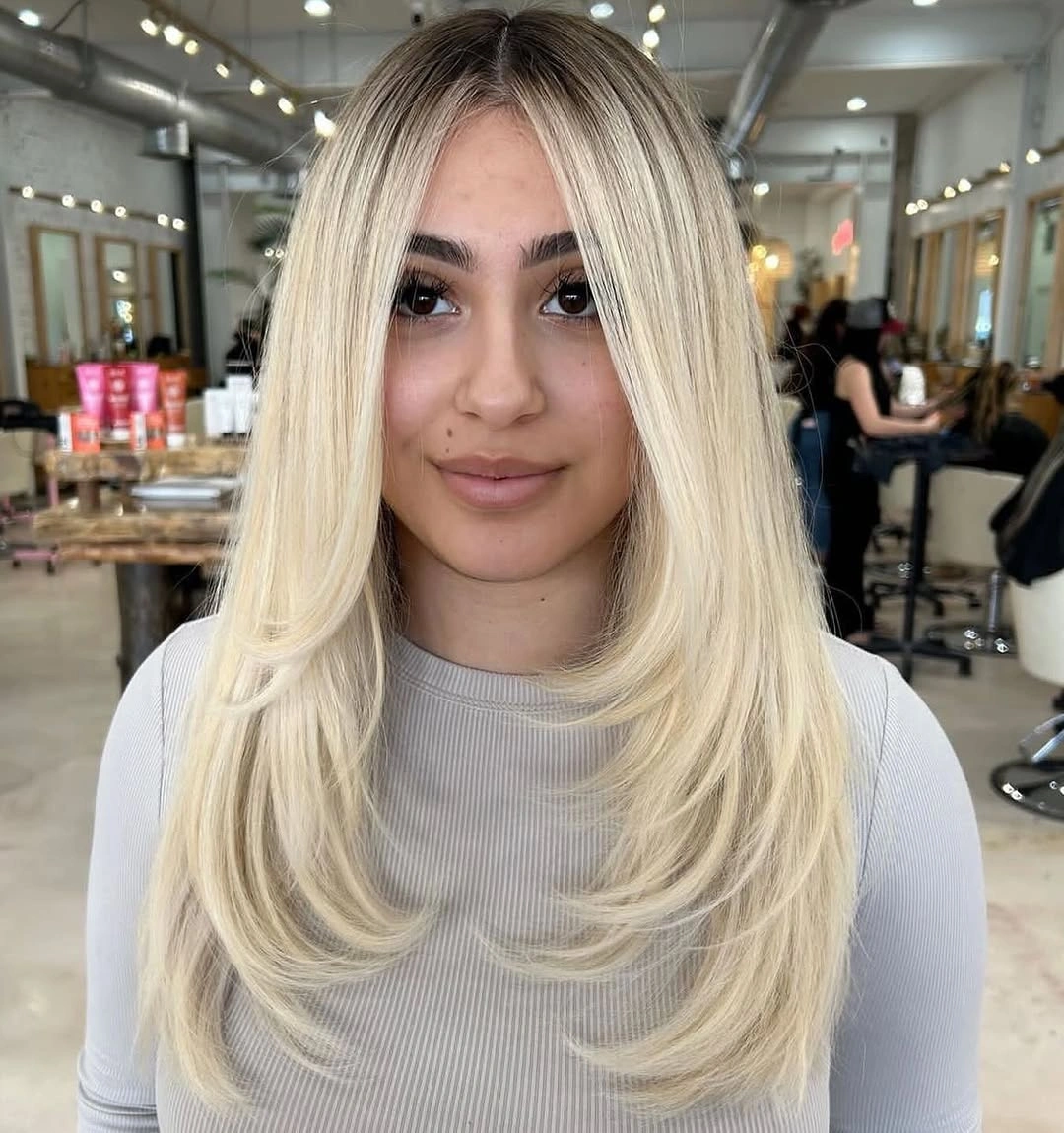 Fall blonde hair colour 2026 Face-Framing Blonde With Luxurious Shadow Depth