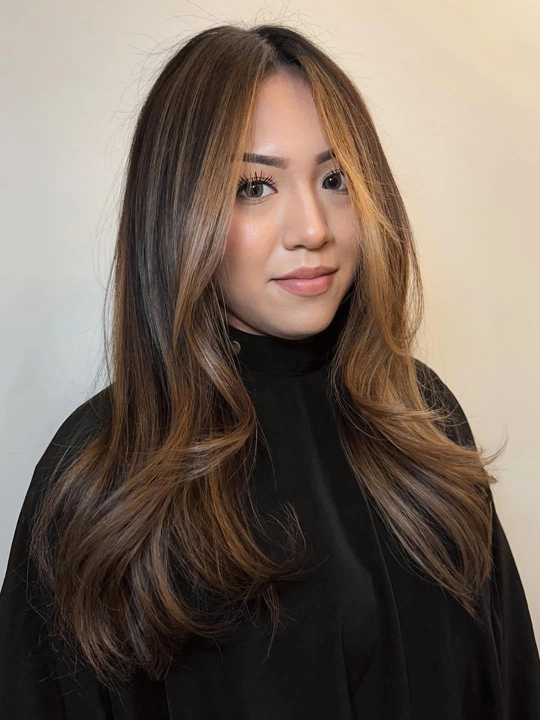 fall brunette hair colour 2026 Honey Face-Framing Brunette With Soft Layers