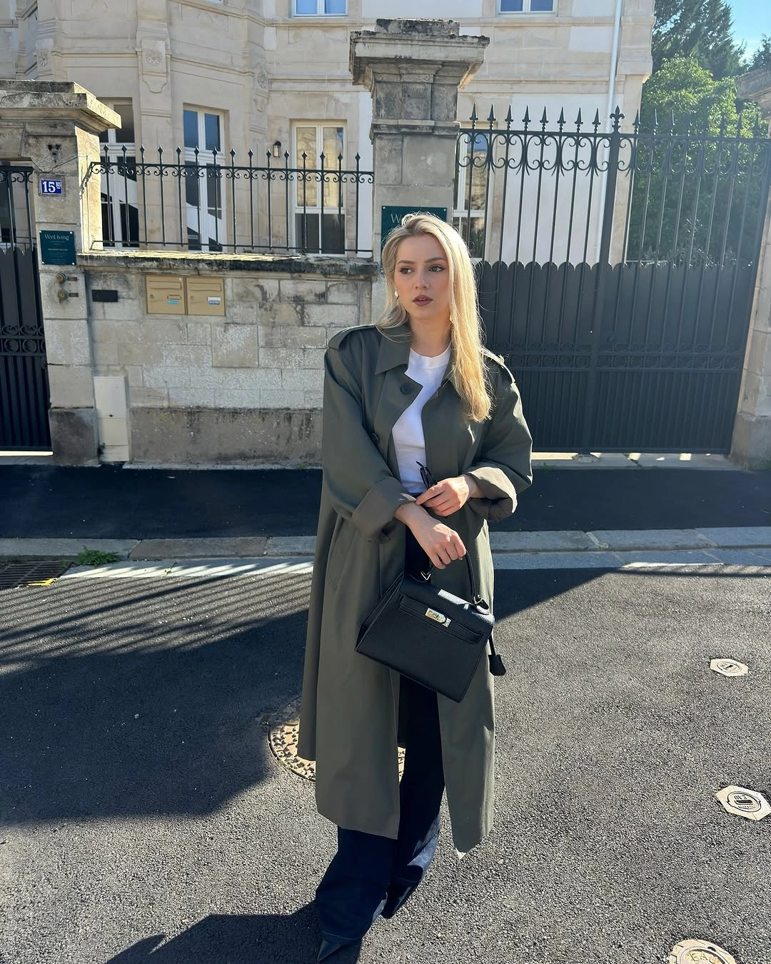 fall classy outfits women 2026 Olive Trench Coats That Elevate Everyday Denim