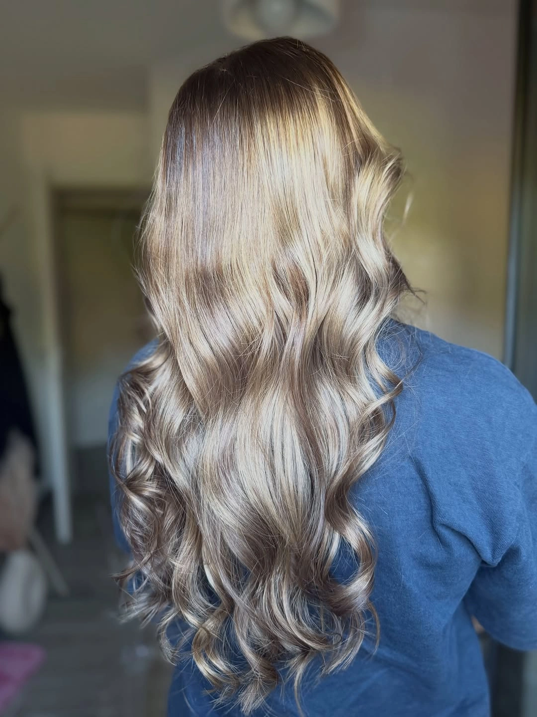 fall hair colour ideas 2026 Champagne Balayage With Effortless Dimension