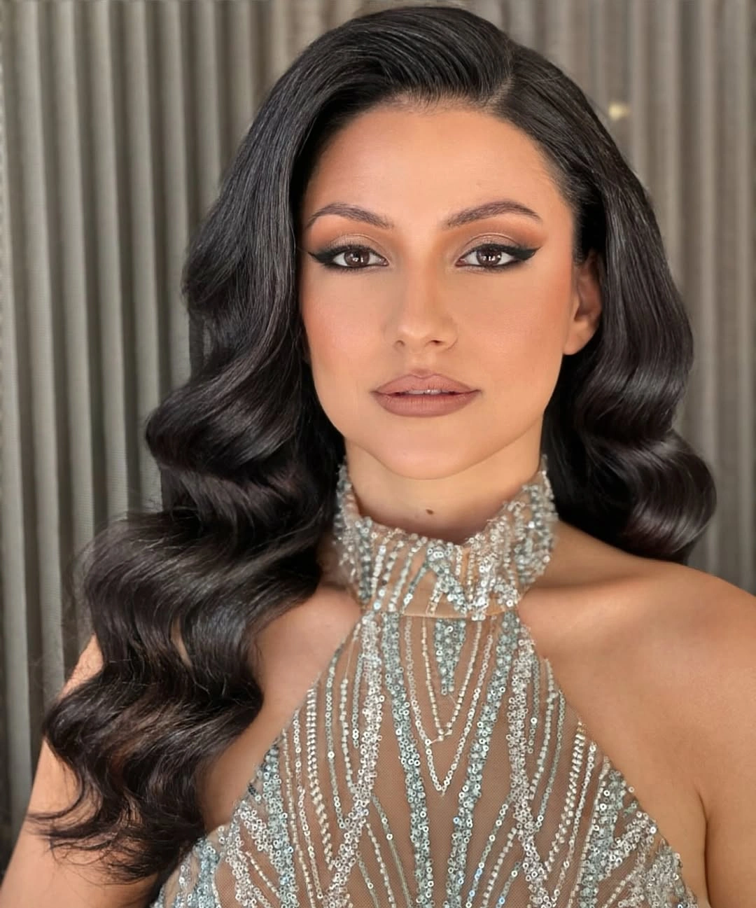 Fall hairstyles for wedding guests 2026 Classic Hollywood Waves That Never Miss for Evening Weddings