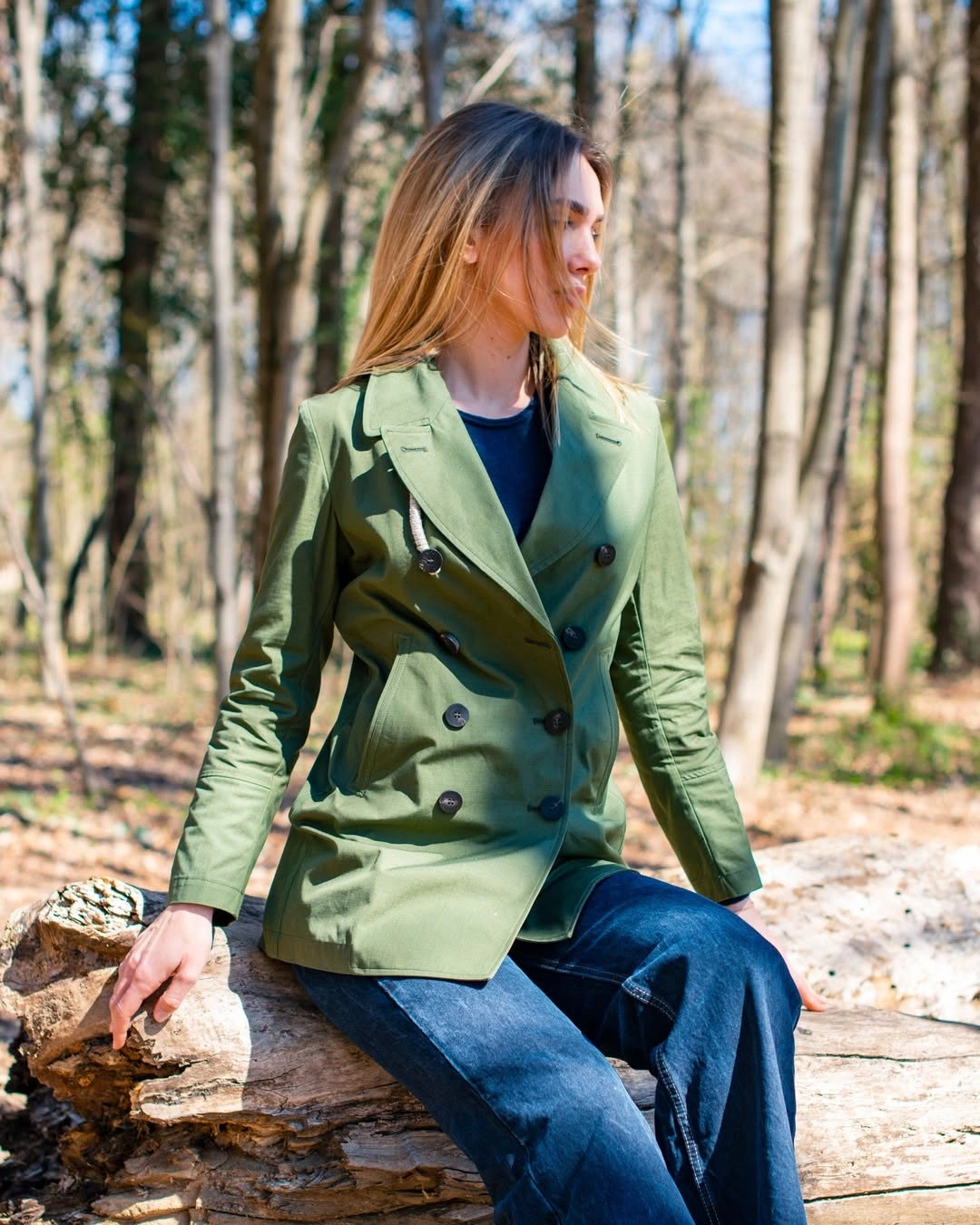 fall outfits with peacoat 2026 Olive Green Brings Fresh Energy to Fall Layers