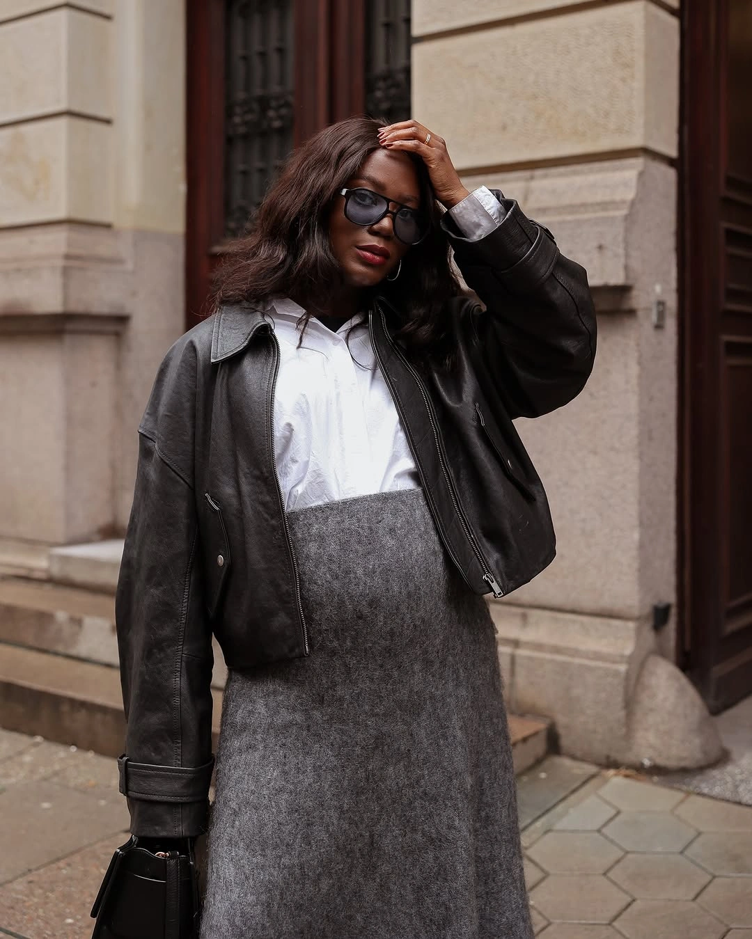 fall pregnancy outfits 2026 Leather Jackets Add Instant Edge to Feminine Maternity Looks