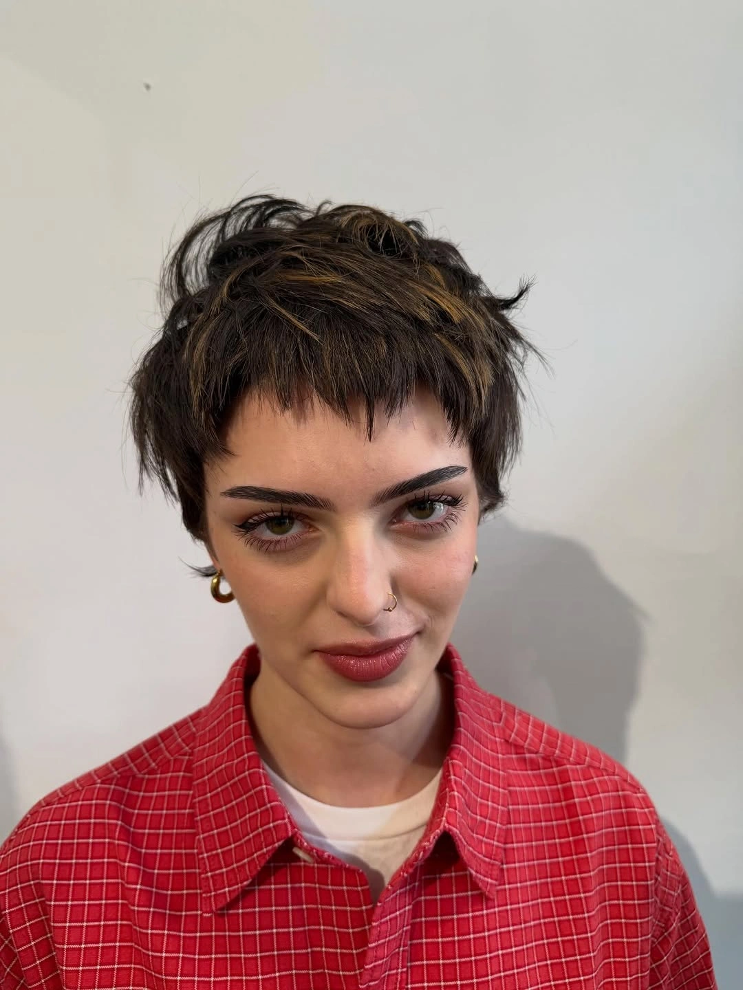 fall short haircuts 2026 Textured Micro Fringe Crop With Modern Edge