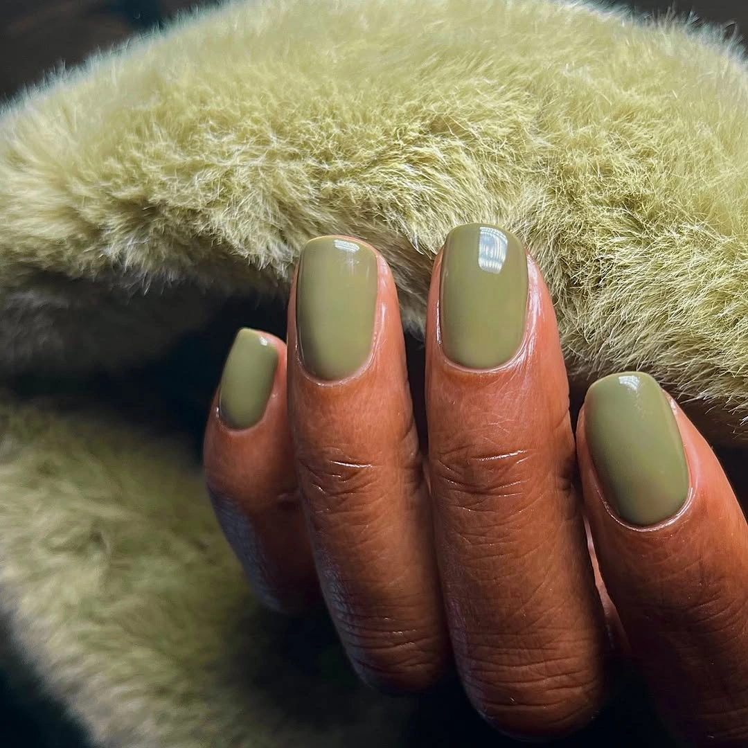 Fall short nails 2026 Olive Green Short Nails With Coral Outlines