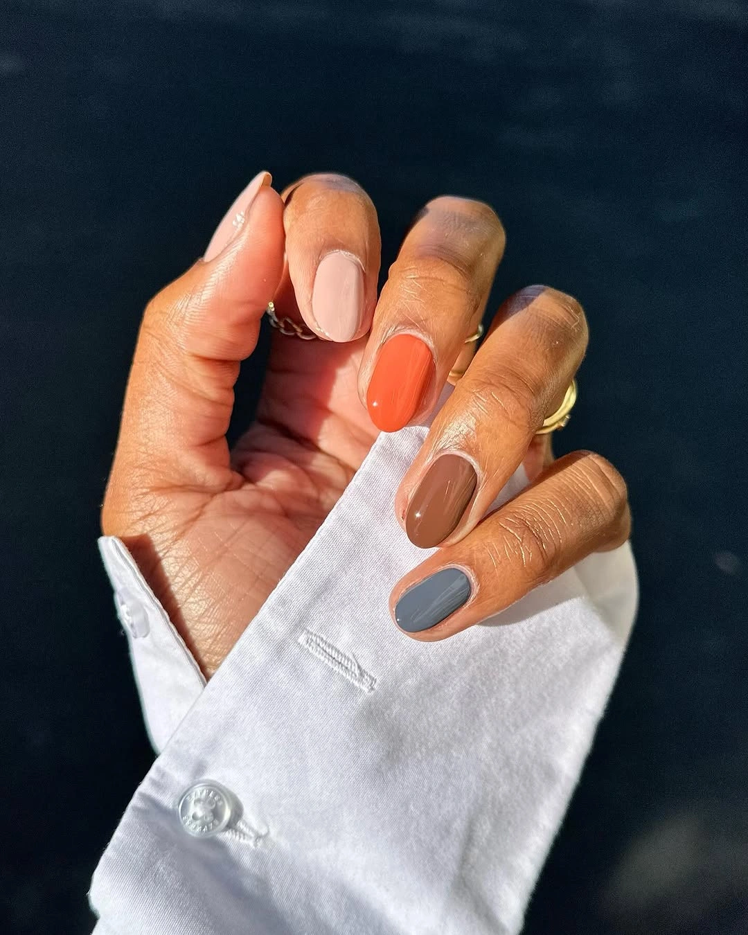 Fall short nails 2026 Burnt Orange And Gray Split Manicure