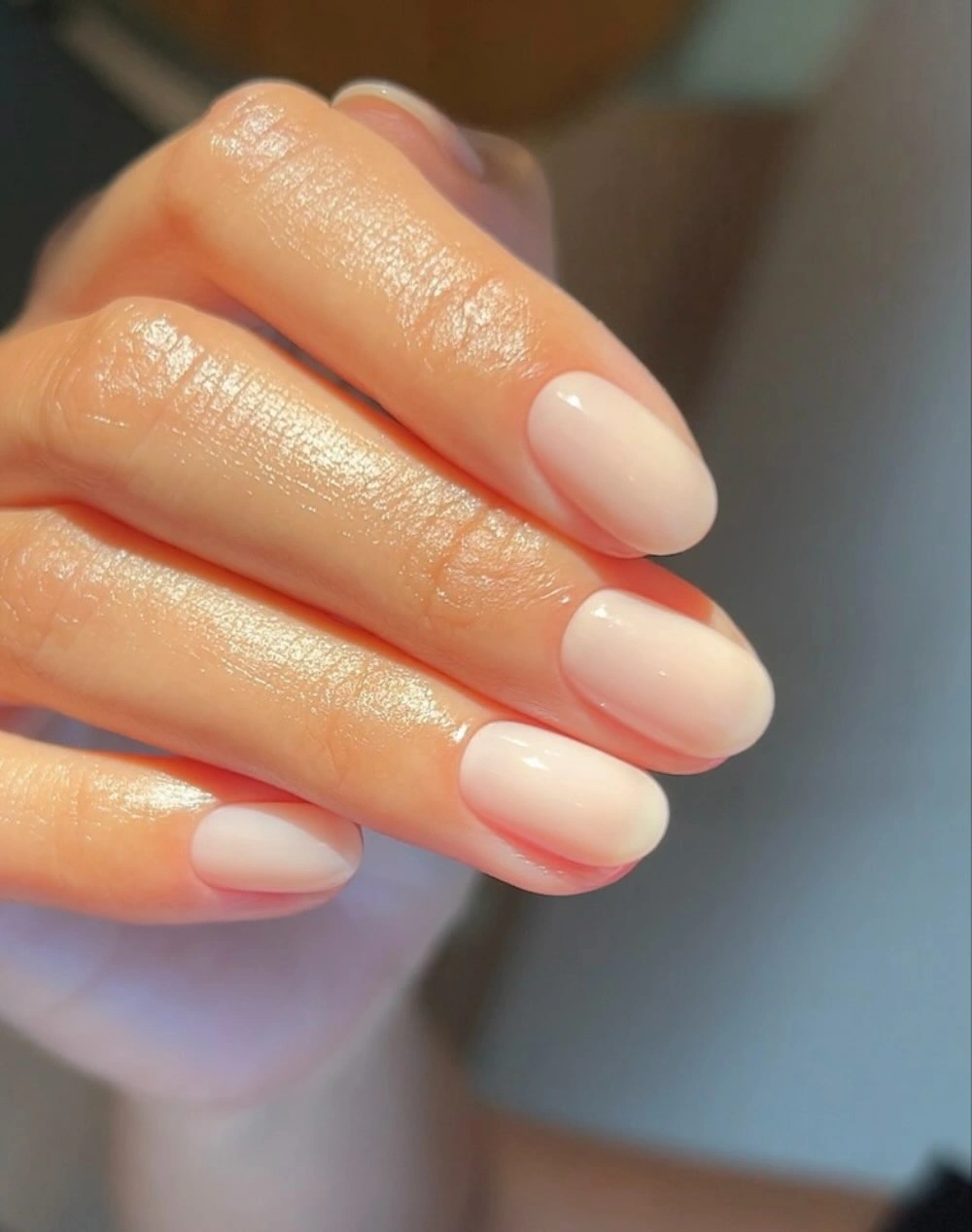 Fall short nails 2026 Soft Nude Oval Short Nails