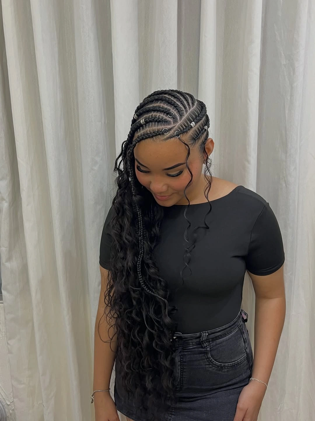 lemonade braid hairstyle Soft Curly Lemonade Braids with Delicate Metallic Accents