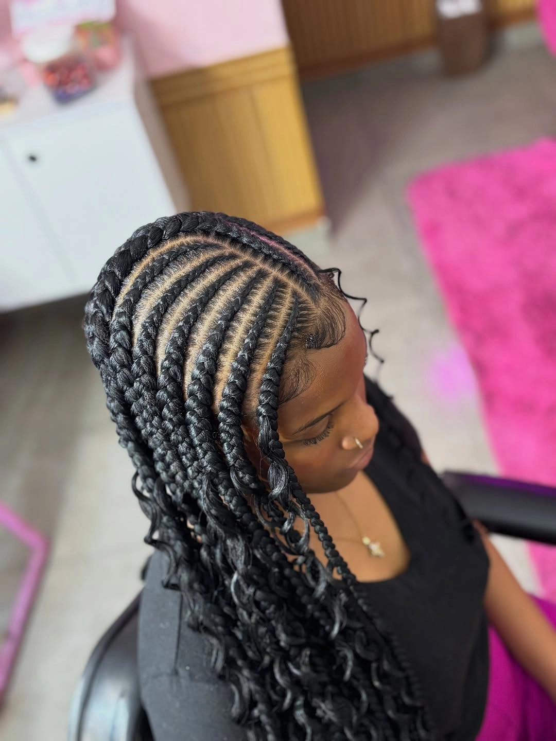 lemonade braid hairstyle Classic Lemonade Braids with Loose Curly Ends