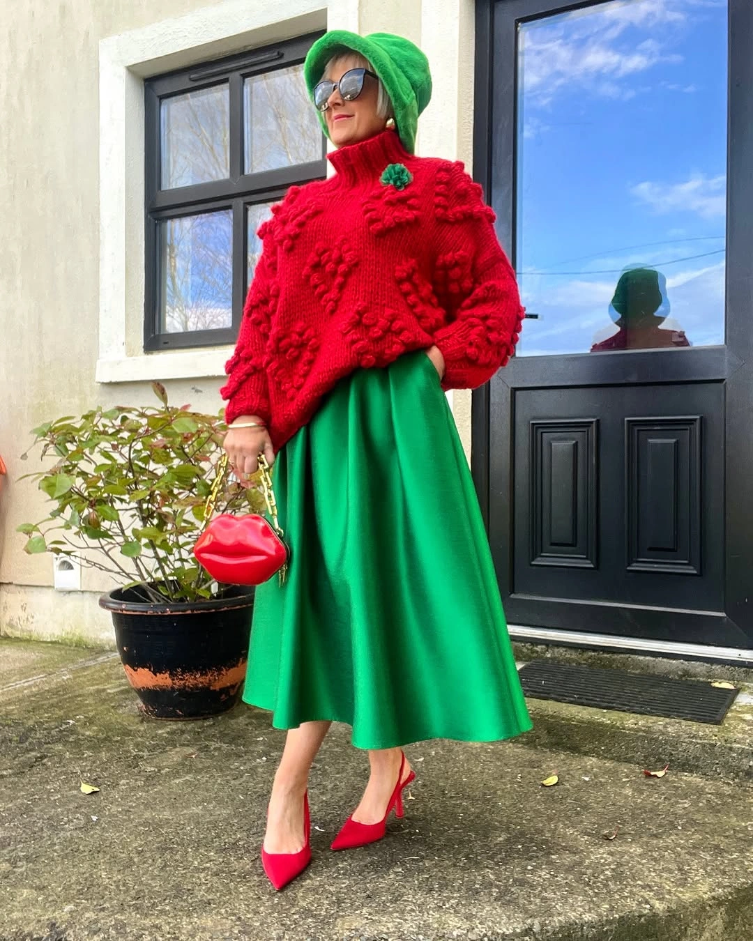 midi skirt fall outfit 2026 Bold Green and Red That Celebrate Autumn Confidence