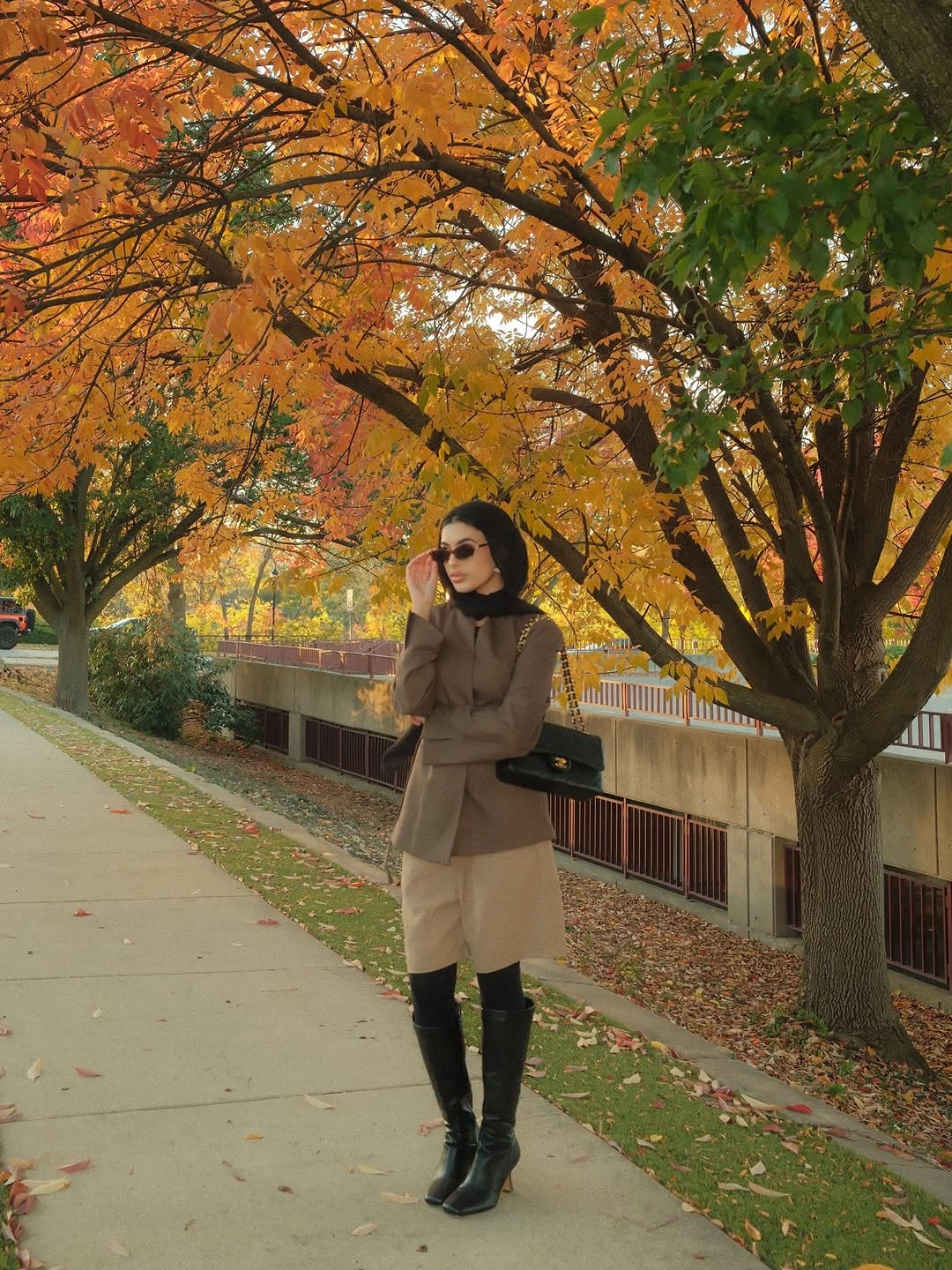modest fall outfits 2026 Neutral Tailoring for Crisp Autumn Walks