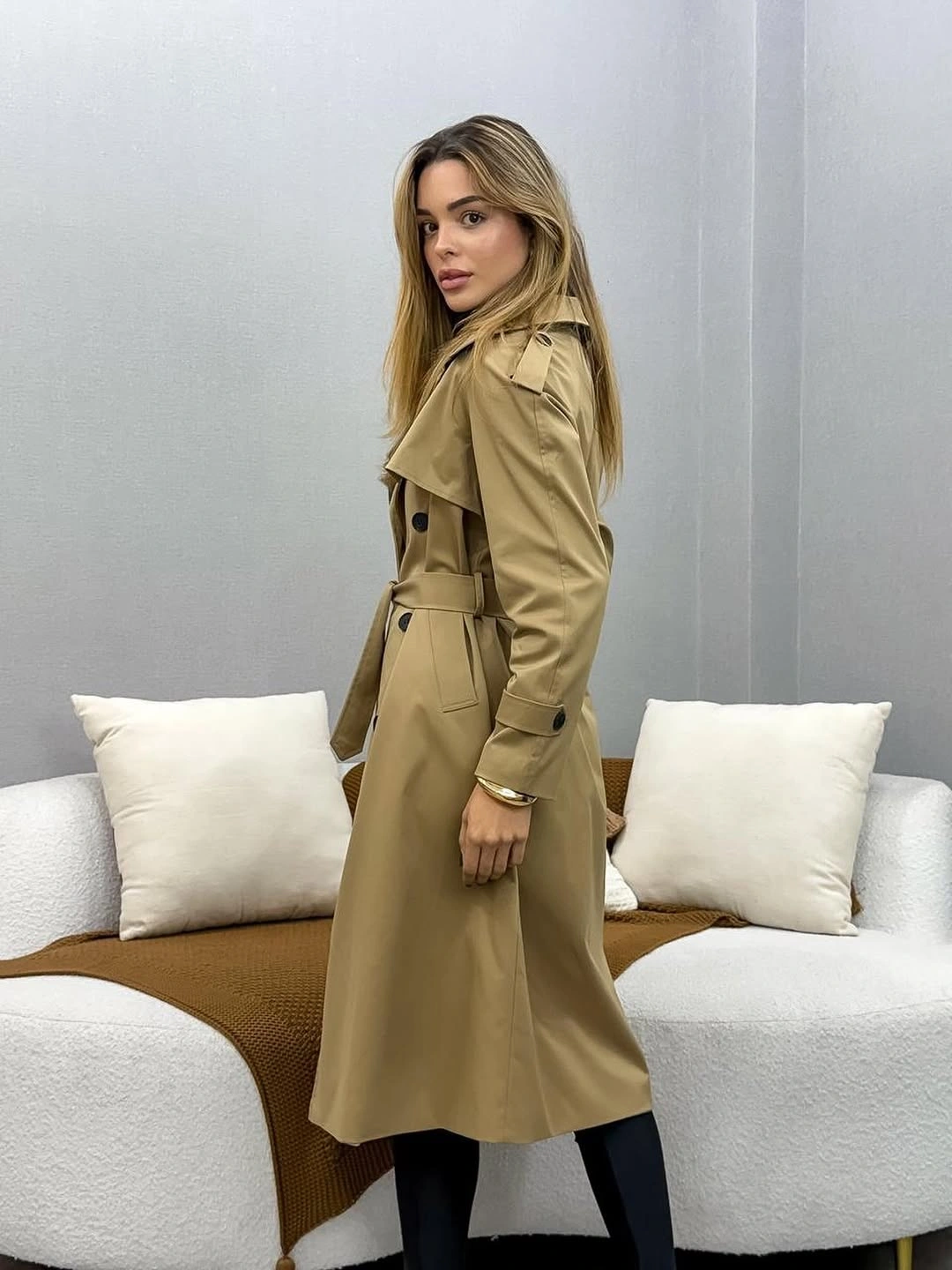 Trench coat fall outfits 2026 The Timeless Camel Trench Every Wardrobe Needs