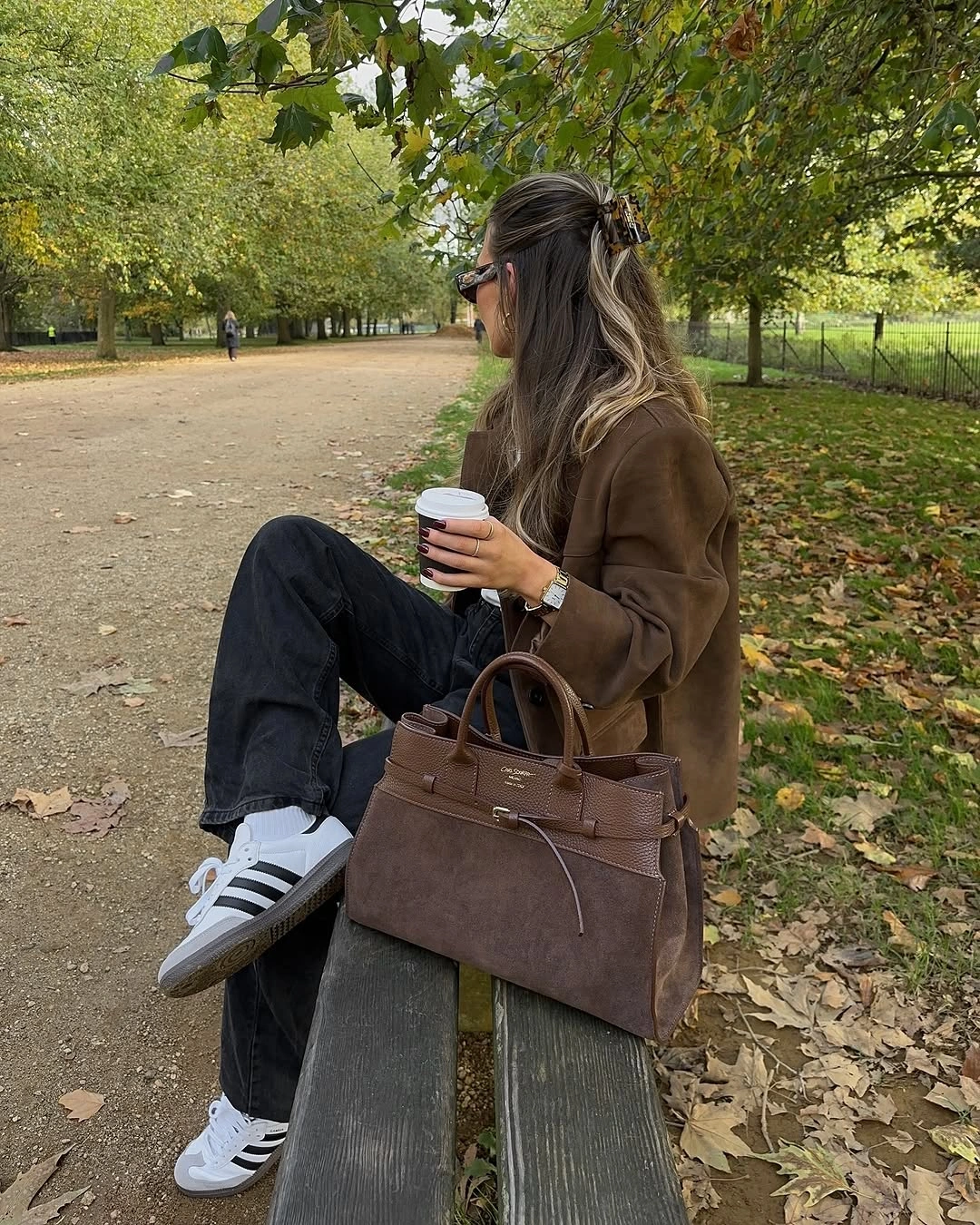 what are the best fall outfits for casual days? Brown Layers and Denim That Feel Effortlessly Cozy