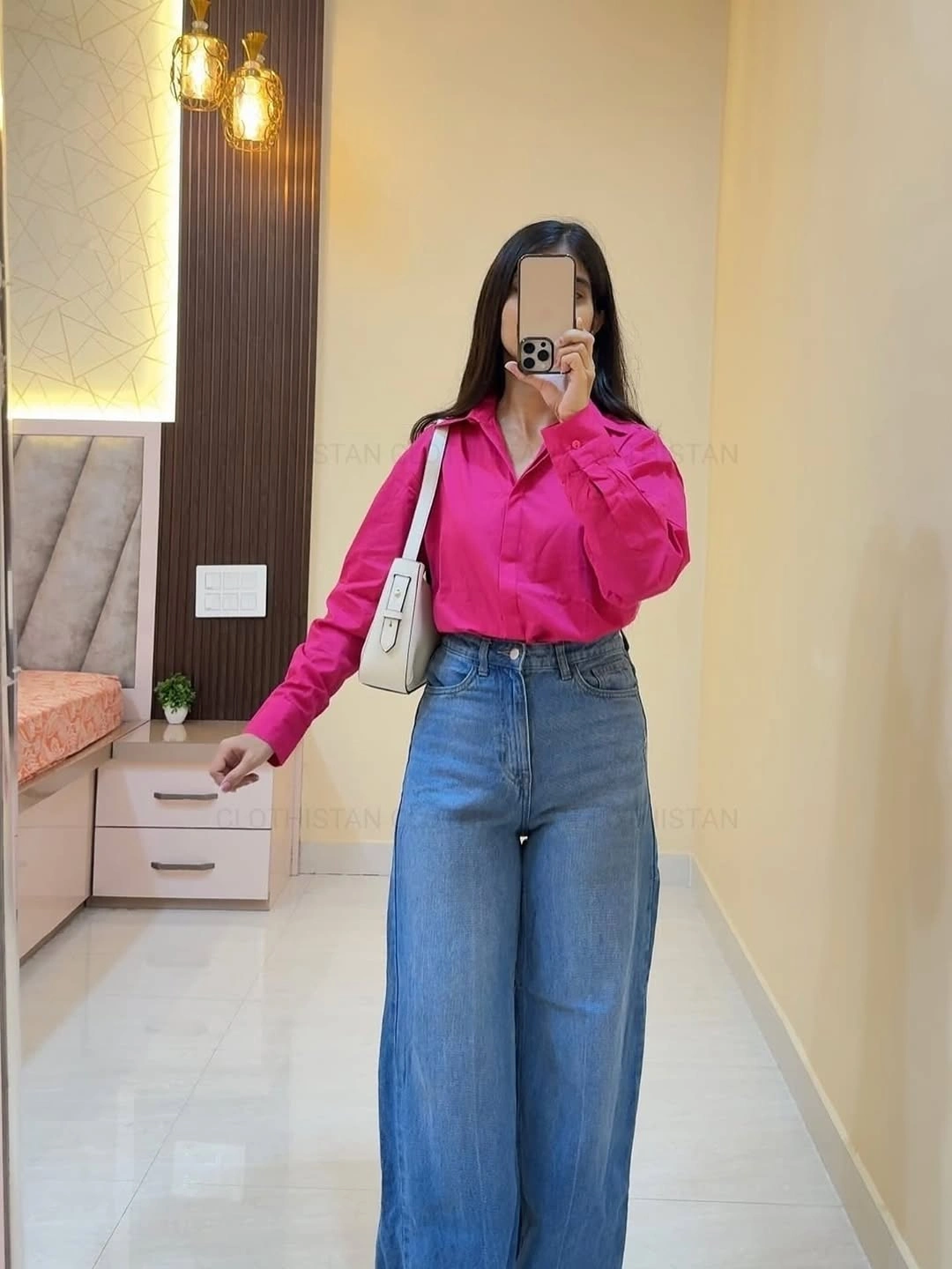 wide leg jeans outfit fall 2026 Bright Pink Shirt With Classic Blue Wide-Leg Denim
