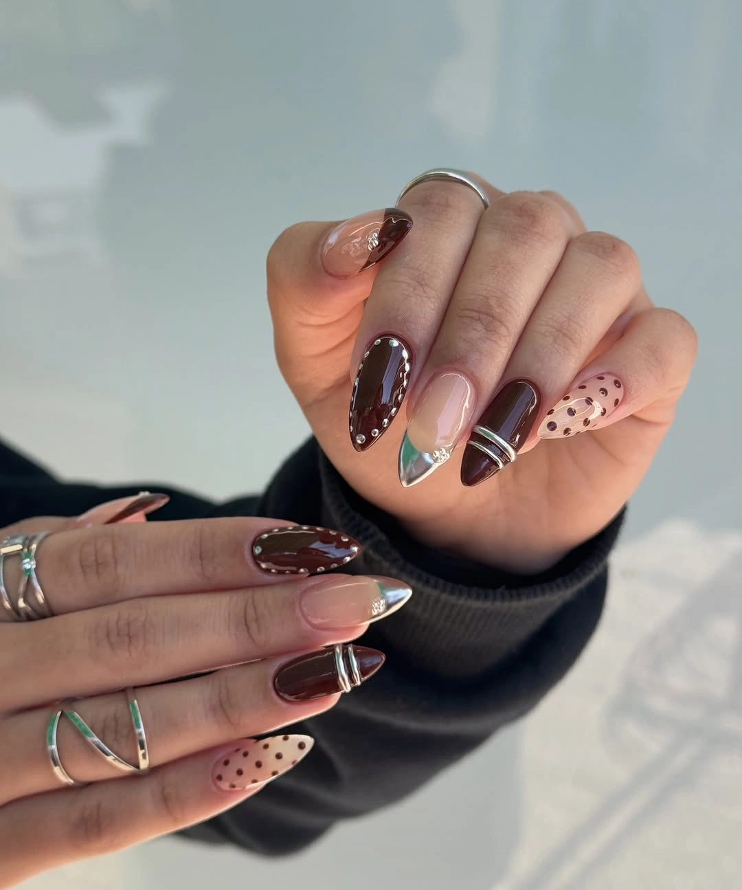 Short rounded square chocolate nails with lighter brown panel details