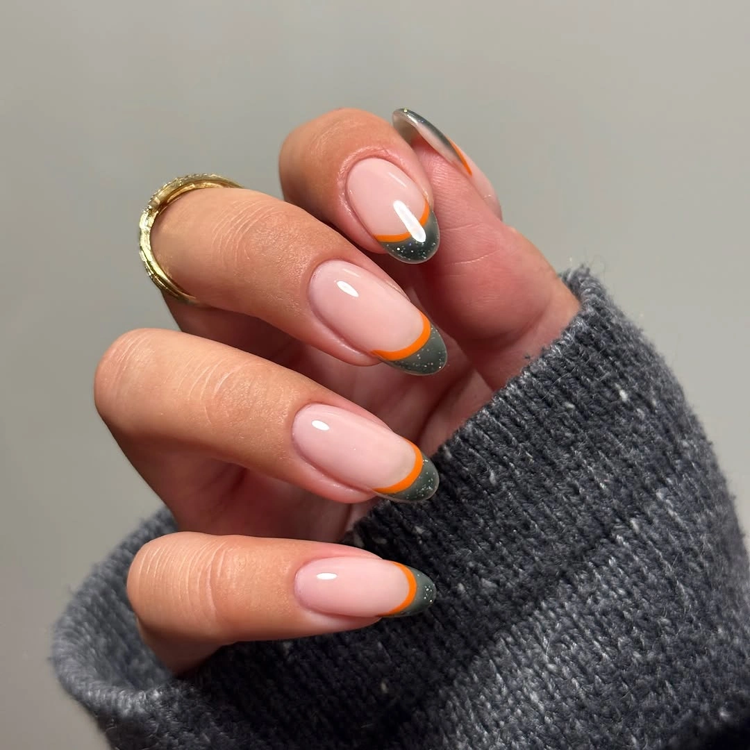 Gray green French tips with fine orange curves